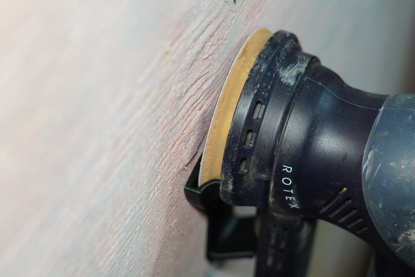 Wall Mount Holder for Festool R90 Sander - Secure Vertical Storage